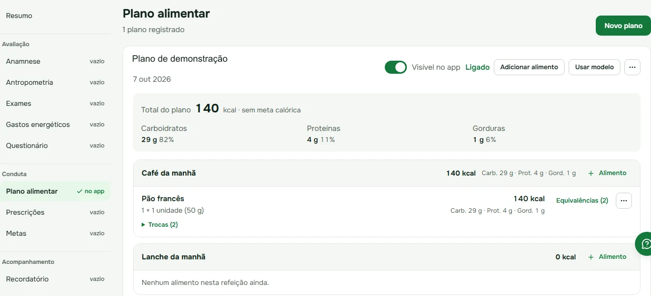 Editor real de plano alimentar: refeições, alimentos, equivalências e macronutrientes.
